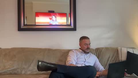 Guy online show from February 12, 2025, 8:38 am