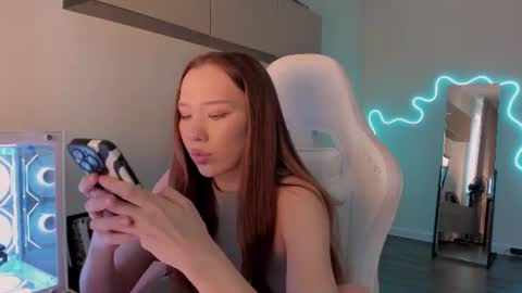 Mina online show from June 9, 2026, 7:09 am