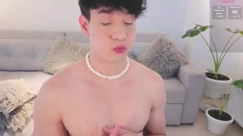 Snapshot of neythan__blaze chatting on October 4, 2025, 7:45 pm online show from October 4, 2025, 7:45 pm