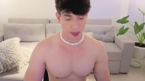   online show from April 19, 2026, 10:12 pm