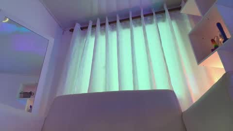 Snapshot of nezo_ chatting on September 29, 2025, 11:59 am Angie Instagram angie julianac add me online show from September 29, 2025, 11:59 am