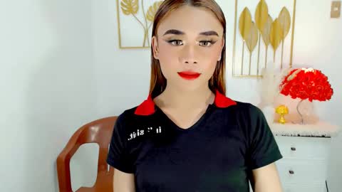 hottie nicole online show from February 21, 2025, 4:29 am