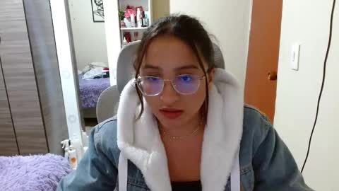 Dani online show from February 12, 2026, 4:51 am