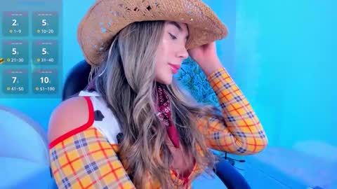 Snapshot of niabennet chatting on October 15, 2025, 5:13 pm Nia online show from October 15, 2025, 5:13 pm