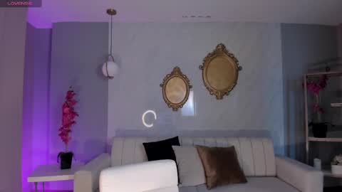 SQUIRTER DOLL    online show from March 3, 2025, 7:06 pm