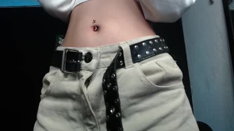 Snapshot of niakat_ chatting on January 17, 2025, 6:57 am  niakat  online show from January 17, 2025, 6:57 am