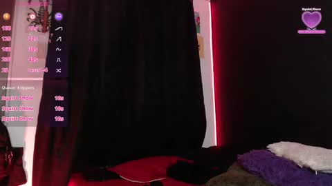 Snapshot of niakat_ chatting on February 17, 2025, 6:26 pm  niakat  online show from February 17, 2025, 6:26 pm