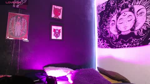 Snapshot of niakat_ chatting on September 18, 2025, 8:44 pm  niakat  online show from September 18, 2025, 8:44 pm