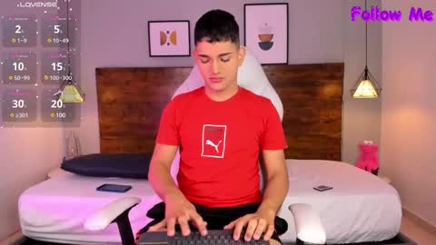 Niall  online show from February 11, 2025, 1:20 pm