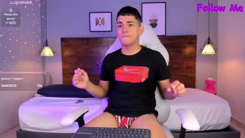 Niall  online show from February 11, 2025, 4:24 pm