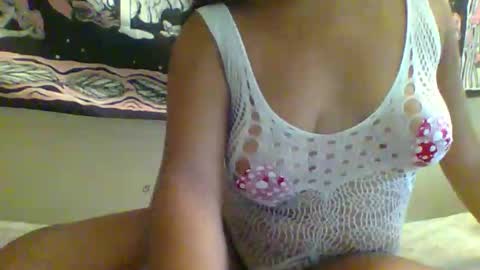 Snapshot of niaomibianca chatting on September 14, 2025, 7:35 pm niaomibianca online show from September 14, 2025, 7:35 pm