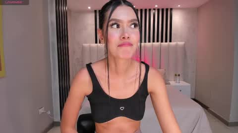 Call me Nia  online show from February 25, 2025, 1:52 am