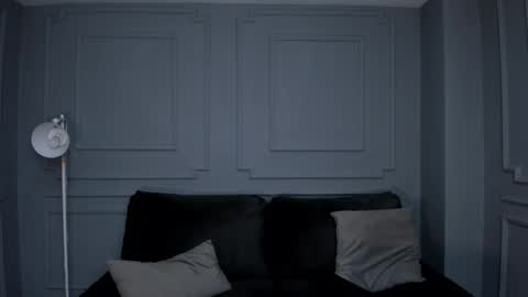 Call me Nia  online show from March 10, 2025, 7:18 pm