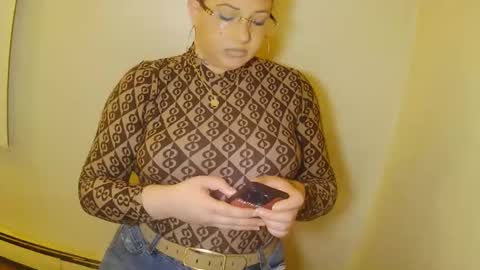 Nicci babyyy online show from November 30, 2025, 10:52 am