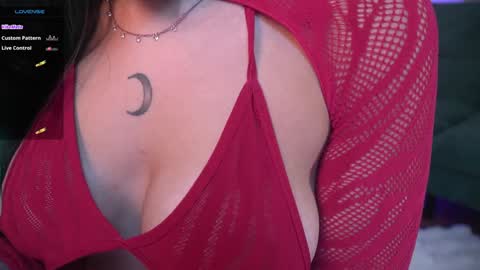 Dani 3 online show from December 14, 2024, 9:13 pm