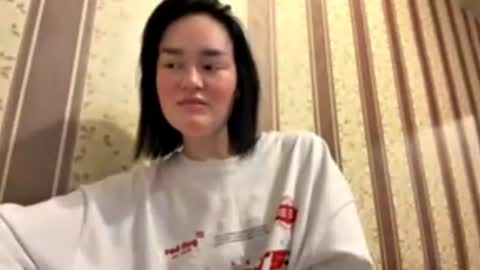 Snapshot of nice_kisss chatting on July 1, 2026, 7:13 pm Alice online show from July 1, 2026, 7:13 pm
