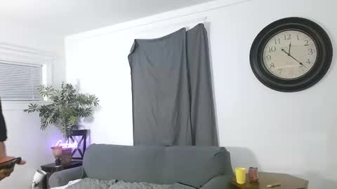 NICE AND SAVVY online show from March 1, 2026, 6:37 am