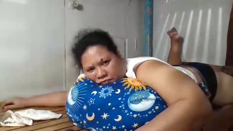 Snapshot of niceasianpussy chatting on October 29, 2025, 3:47 pm niceasianpussy online show from October 29, 2025, 3:47 pm