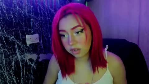 Michell  online show from November 5, 2025, 3:39 am