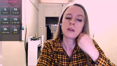 Kathrine online show from April 3, 2026, 8:18 pm