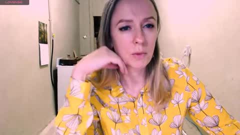 Snapshot of nicekat chatting on June 8, 2026, 7:47 pm Kathrine online show from June 8, 2026, 7:47 pm