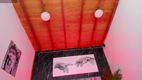 Nicolle  online show from February 10, 2025, 12:08 pm