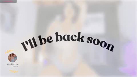 Nicolle  online show from March 8, 2025, 3:13 pm