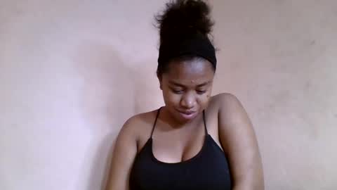 Snapshot of nicelly01 chatting on July 2, 2026, 6:14 pm nicelly01 online show from July 2, 2026, 6:14 pm