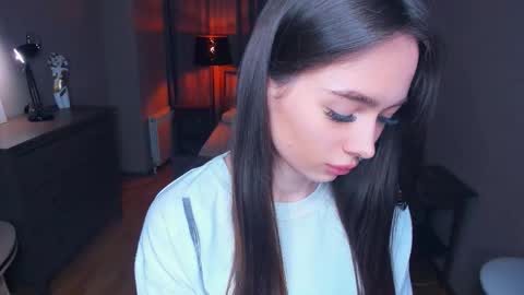 Nicole online show from January 9, 2026, 7:48 pm