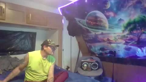 nicholasjesse51 online show from November 19, 2025, 2:44 am