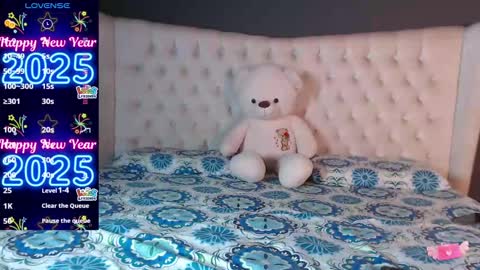 Snapshot of nichole_bree chatting on January 3, 2025, 11:35 am Nichole online show from January 3, 2025, 11:35 am
