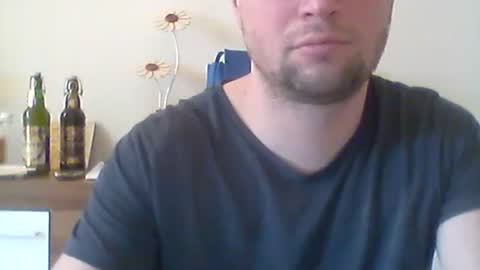 nick1990b online show from February 27, 2025, 10:04 am