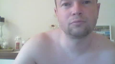 nick1990b online show from April 16, 2026, 5:14 pm