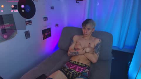 Snapshot of nick_bangover chatting on January 15, 2026, 6:11 pm Nico online show from January 15, 2026, 6:11 pm