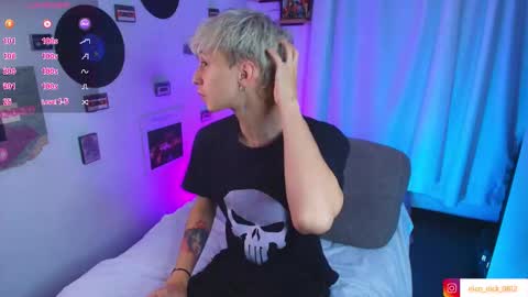 Snapshot of nick_bangover chatting on January 16, 2026, 5:50 pm Nico online show from January 16, 2026, 5:50 pm