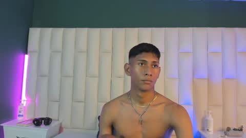 Snapshot of nick_collins20 chatting on February 16, 2025, 4:31 am Nick online show from February 16, 2025, 4:31 am