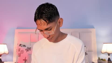 Snapshot of nick_collins20 chatting on October 4, 2025, 6:39 pm Nick online show from October 4, 2025, 6:39 pm