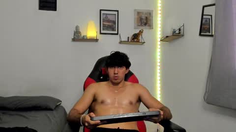 Snapshot of nick_nova chatting on February 26, 2025, 6:11 pm nick_nova online show from February 26, 2025, 6:11 pm