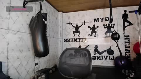 Nick  online show from September 12, 2025, 12:05 pm