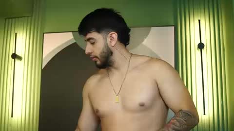 Snapshot of nick_vans chatting on September 11, 2025, 1:00 pm Jhohan online show from September 11, 2025, 1:00 pm
