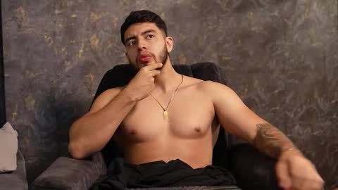 Snapshot of nick_vans chatting on September 29, 2025, 12:10 pm Jhohan online show from September 29, 2025, 12:10 pm