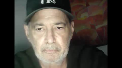 nickincali online show from December 9, 2024, 1:34 pm