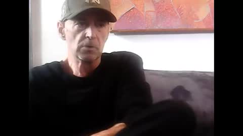 nickincali online show from January 6, 2026, 6:33 pm