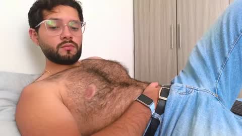 Nicolas              online show from January 25, 2025, 9:25 pm