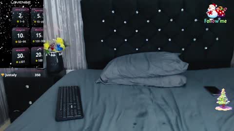 nickk_parkerr online show from December 17, 2024, 8:10 pm