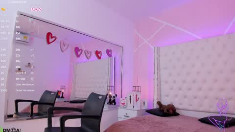 nickky online show from February 25, 2025, 4:53 pm