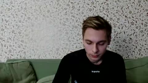 Snapshot of nicksuper8 chatting on December 7, 2024, 4:31 am Nick online show from December 7, 2024, 4:31 am