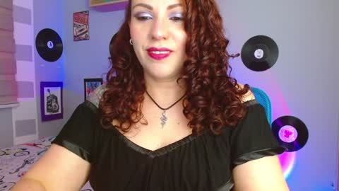 Snapshot of nicky_lucy_m chatting on December 15, 2024, 3:13 am lucy online show from December 15, 2024, 3:13 am