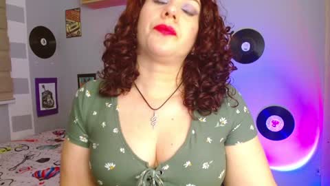 Snapshot of nicky_lucy_m chatting on December 29, 2024, 5:42 am lucy online show from December 29, 2024, 5:42 am