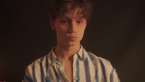 Nicky Neal online show from February 13, 2025, 10:33 pm